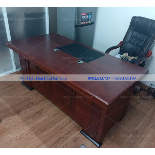 Bàn giám đốc sơn PU DT1680H27