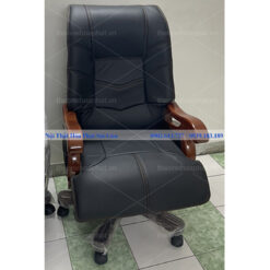 Ảnh thực tế ghế giám đốc TQ16 màu đen