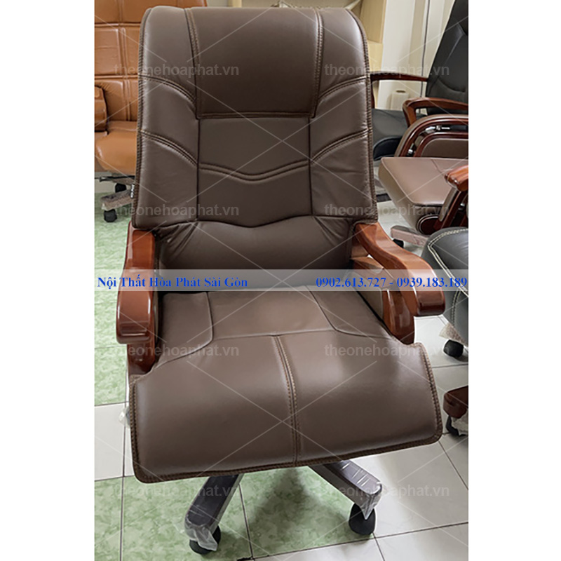 Ảnh thực tế ghế giám đốc TQ16 màu nâu