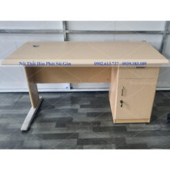 Hình thực tế bàn làm việc nhân viên Laminate NT140C3HL