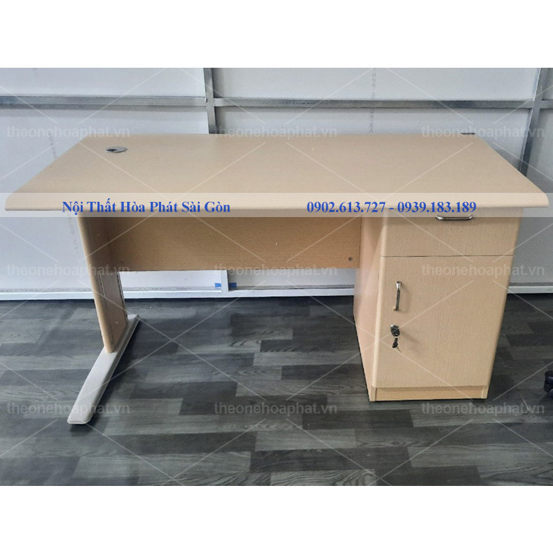 Hình thực tế bàn làm việc nhân viên Laminate NT140C3HL