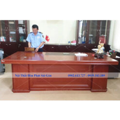 Bàn giám đốc Veneer DT2411VM5