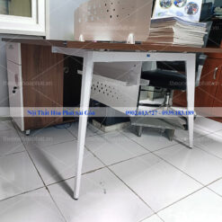 Cụm bàn làm việc LUXMD05C10