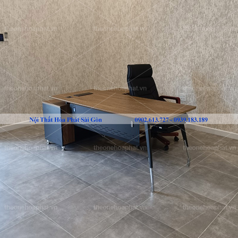 Hình thực tế bàn lãnh đạo chân sắt BRIP180C15