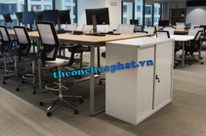 tủ đựng tài liệu mini cạnh bàn làm việc